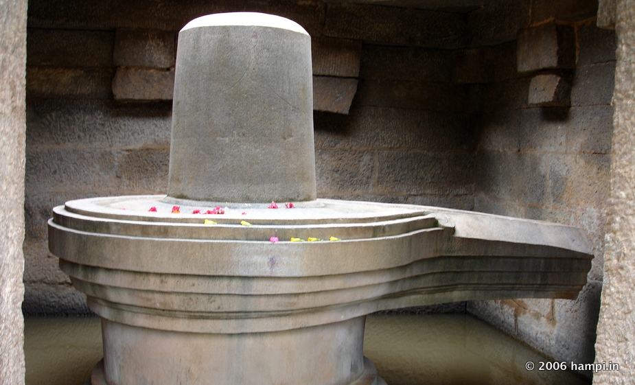 Badavi Linga in Hampi