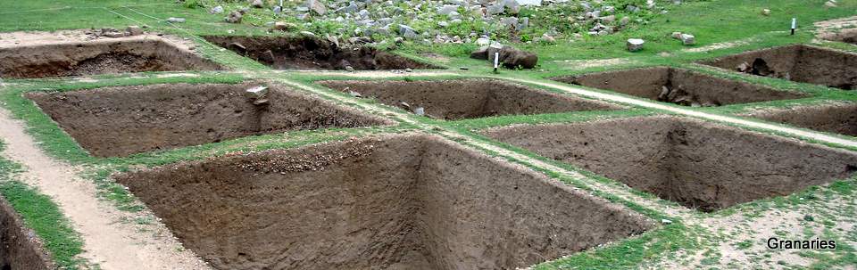 These sub terrain Granaries were used to preserve food grain for very long period. Its proximity to the citadel is interesting. 